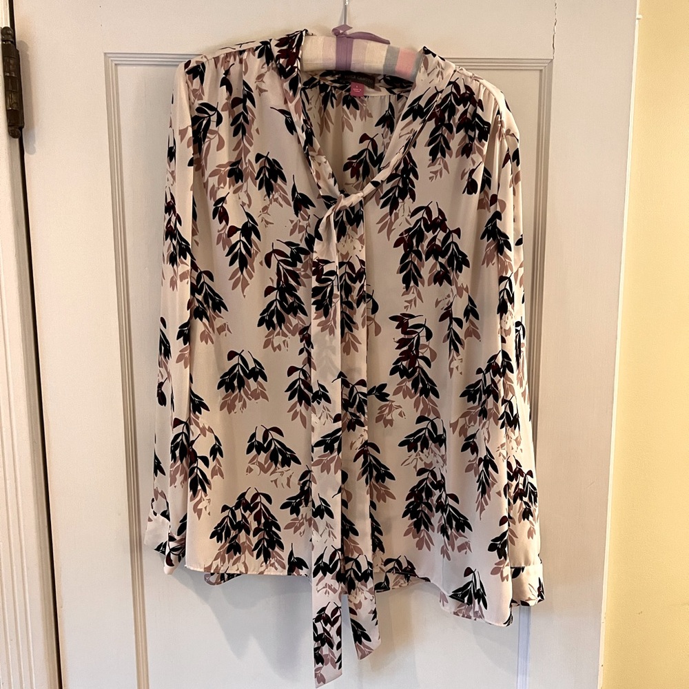 Vince Camuto Blouse size Large